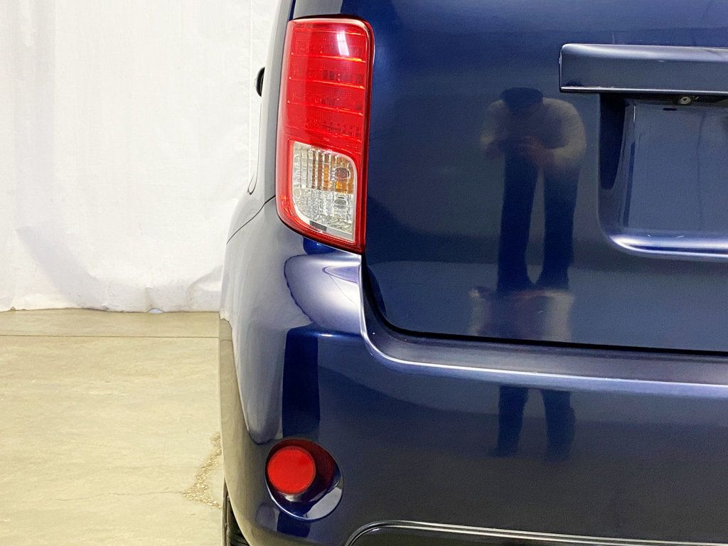 2015 Scion xB 5dr Wagon Automatic - 22958960 - 4