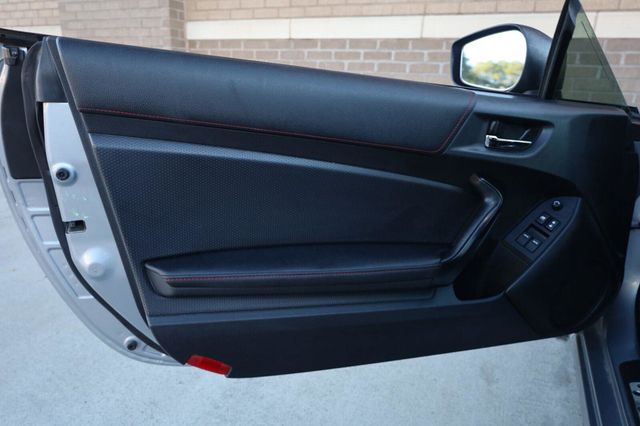 2015 Subaru BRZ Premium - 23092837 - 13