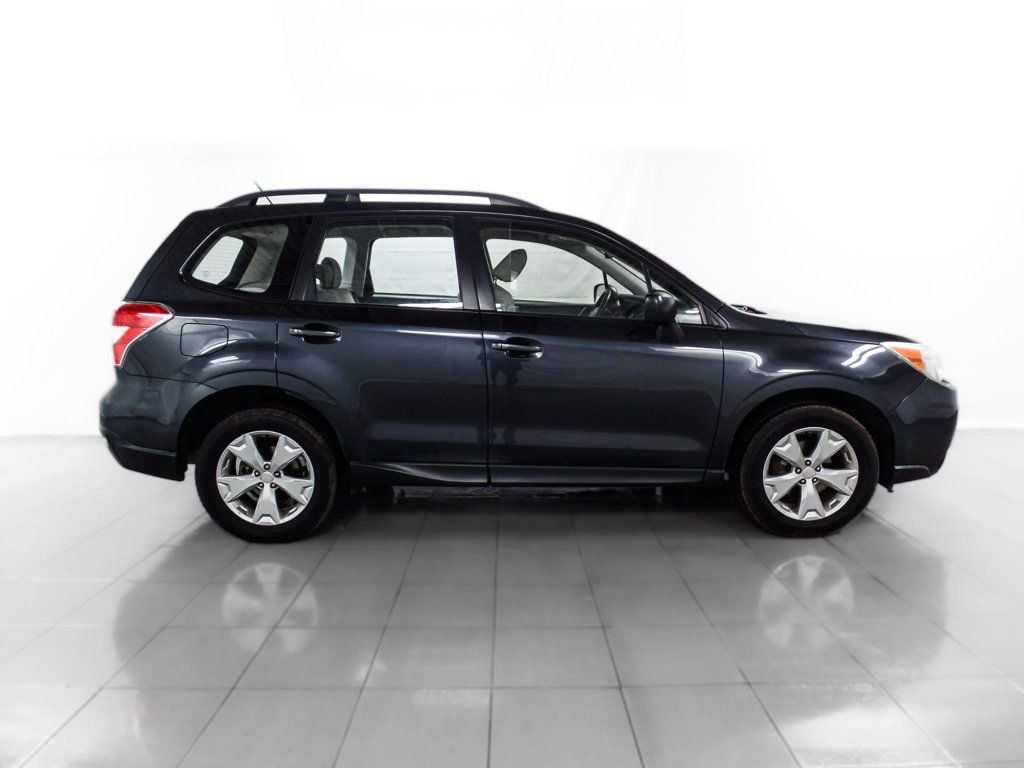 2015 Subaru Forester 2.5I AWD - 22717310 - 6