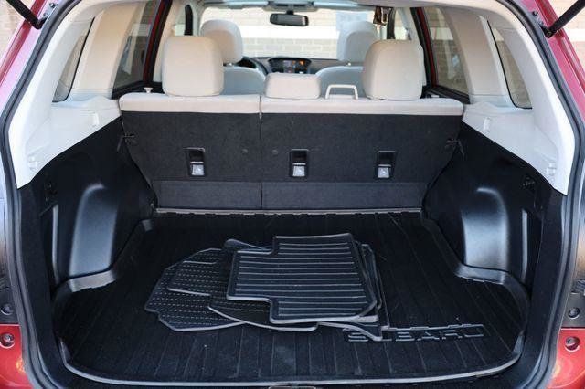 2015 Subaru Forester 2.5i Premium - 23068072 - 11