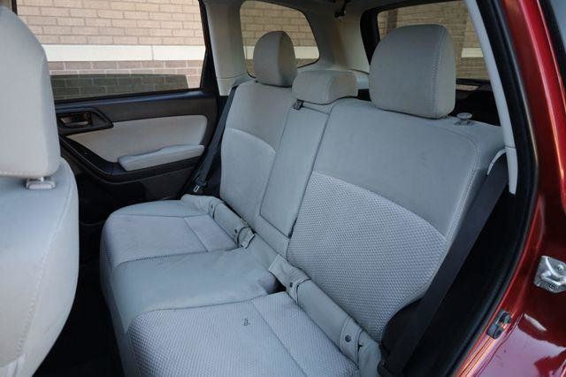 2015 Subaru Forester 2.5i Premium - 23068072 - 33