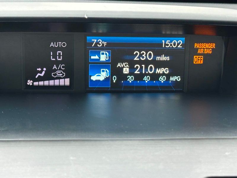 2015 Subaru Forester 4dr CVT 2.5i Limited PZEV - 22887056 - 37