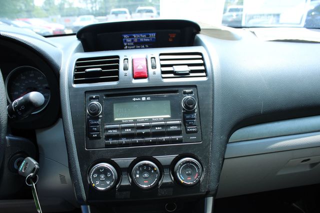 2015 Subaru Forester 4dr CVT 2.5i Premium PZEV - 23054790 - 18