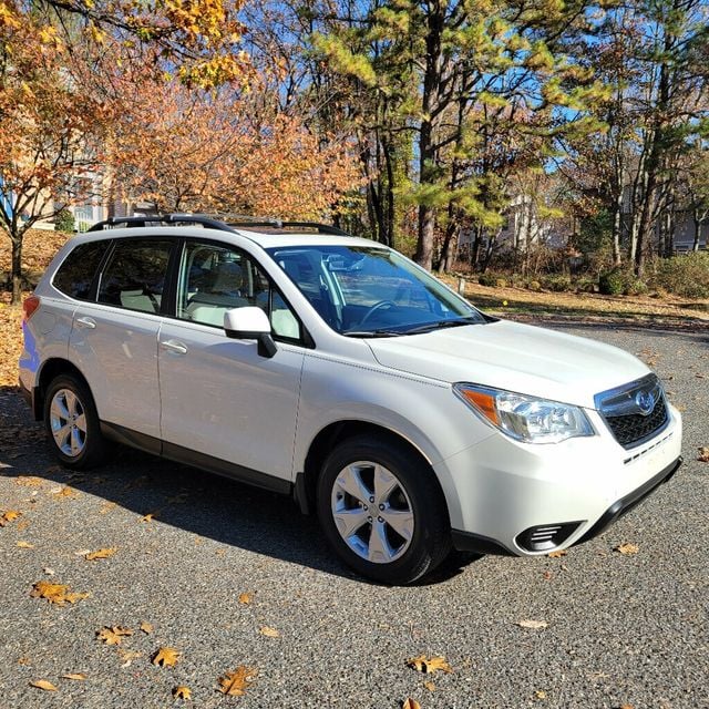 2015 Subaru Forester 4dr CVT 2.5i Premium PZEV - 22675486 - 6