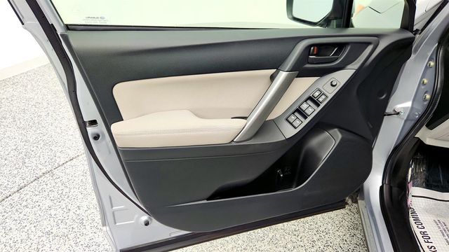 2015 Subaru Forester 4dr CVT 2.5i Premium PZEV - 22971737 - 10