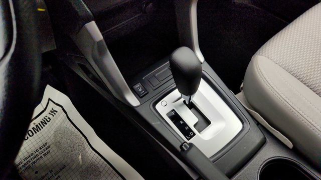 2015 Subaru Forester 4dr CVT 2.5i Premium PZEV - 22971737 - 16