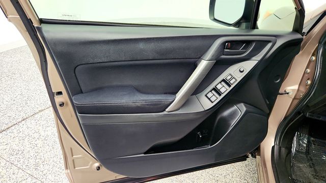 2015 Subaru Forester 4dr CVT 2.5i Premium PZEV w/ All-Weather Package - 23011316 - 9