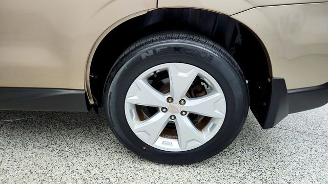 2015 Subaru Forester 4dr CVT 2.5i Premium PZEV w/ All-Weather Package - 23011316 - 8