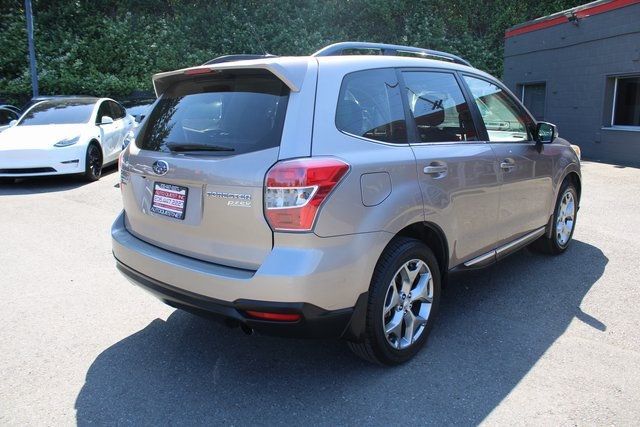 2015 Subaru Forester 2.5i Touring photo 3