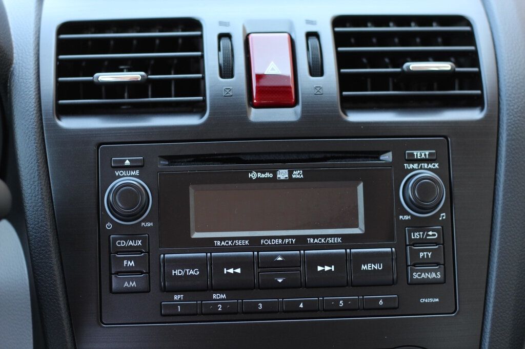 2015 Subaru Forester 2.5i Premium photo 15