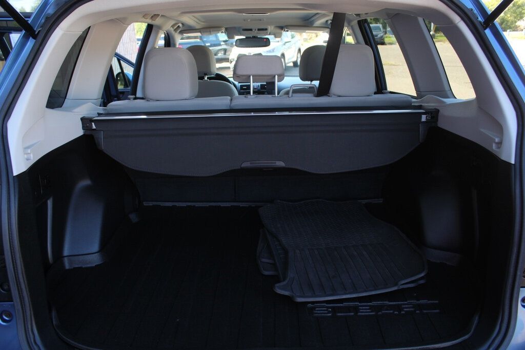 2015 Subaru Forester 2.5i Premium photo 30