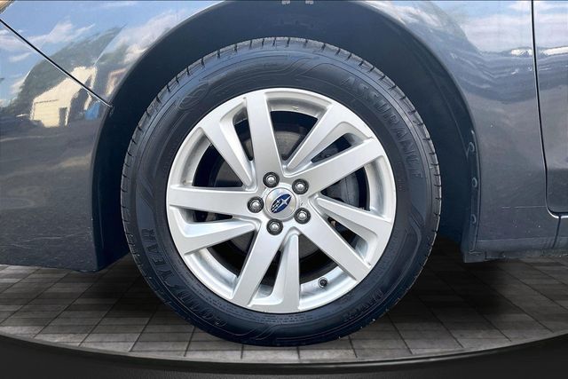 2015 Subaru Impreza Sedan 4dr CVT 2.0i Premium - 23068552 - 32