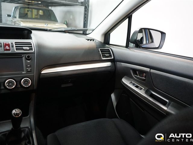 2015 Subaru Impreza Sedan 4dr Manual 2.0i - 23056544 - 16