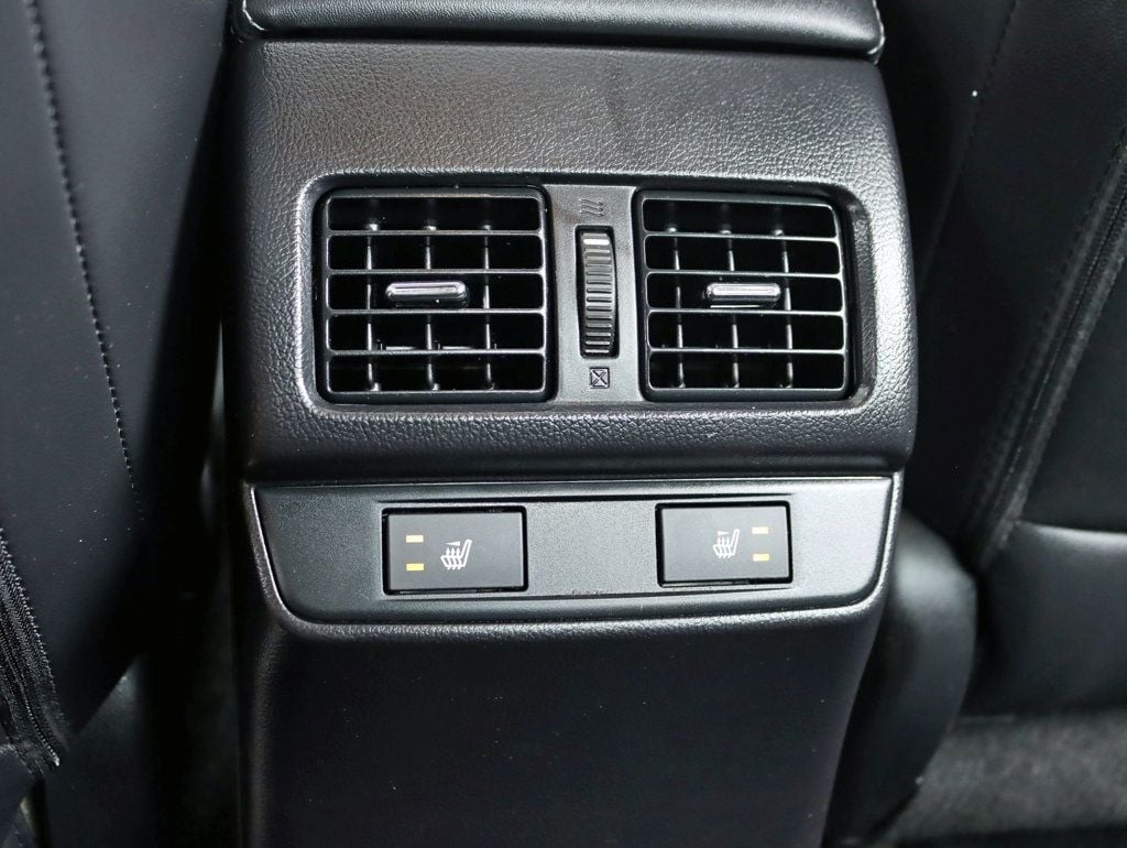 2015 Subaru Legacy 3.6R LIMITED MOONROOF PACKAGE & KEYLESS ACCESS & NAVI & EYESIGHT - 23065893 - 20