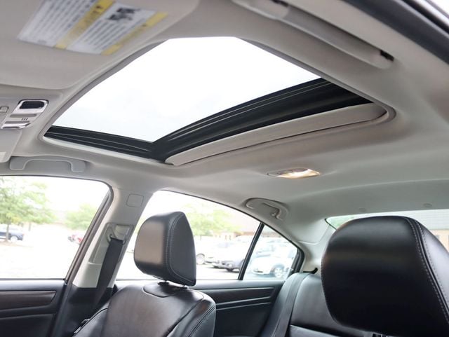 2015 Subaru Legacy 3.6R LIMITED MOONROOF PACKAGE & KEYLESS ACCESS & NAVI & EYESIGHT - 23065893 - 25