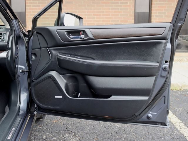 2015 Subaru Legacy 3.6R LIMITED MOONROOF PACKAGE & KEYLESS ACCESS & NAVI & EYESIGHT - 23065893 - 28