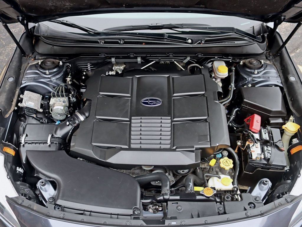 2015 Subaru Legacy 3.6R LIMITED MOONROOF PACKAGE & KEYLESS ACCESS & NAVI & EYESIGHT - 23065893 - 32