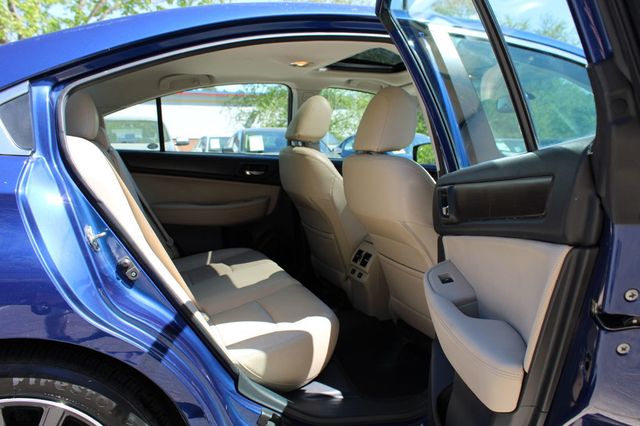 2015 Subaru Legacy 4dr Sedan 2.5i Limited - 23010104 - 30