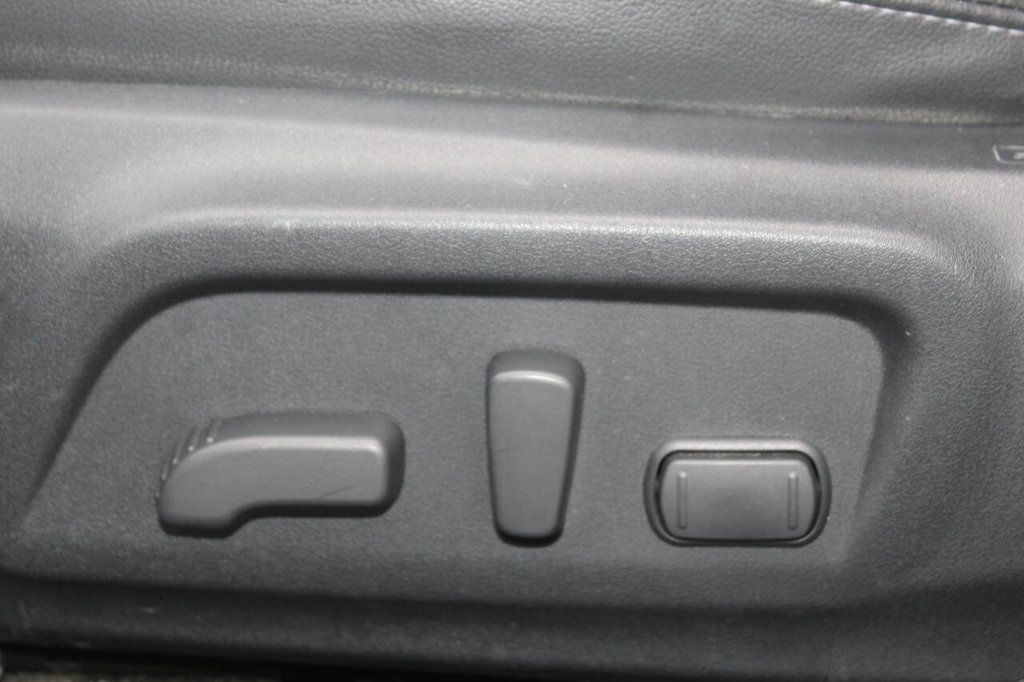 2015 Subaru Legacy 4dr Sedan 2.5i Limited PZEV - 22919561 - 11