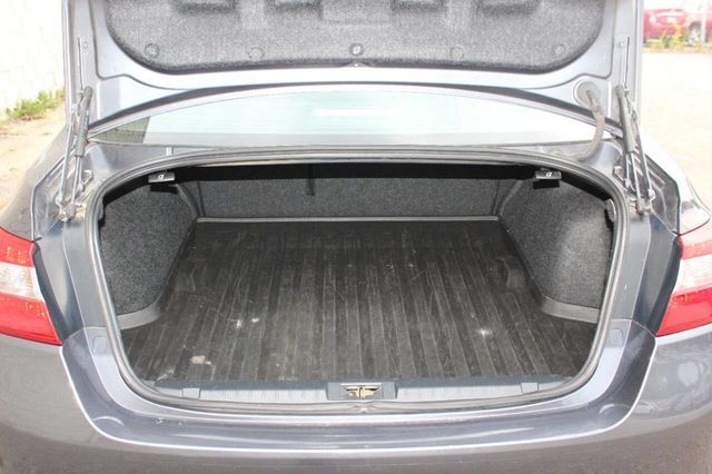 2015 Subaru Legacy 4dr Sedan 2.5i Limited PZEV - 22919561 - 14