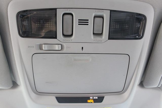 2015 Subaru Legacy 4dr Sedan 2.5i Limited PZEV - 22919561 - 27