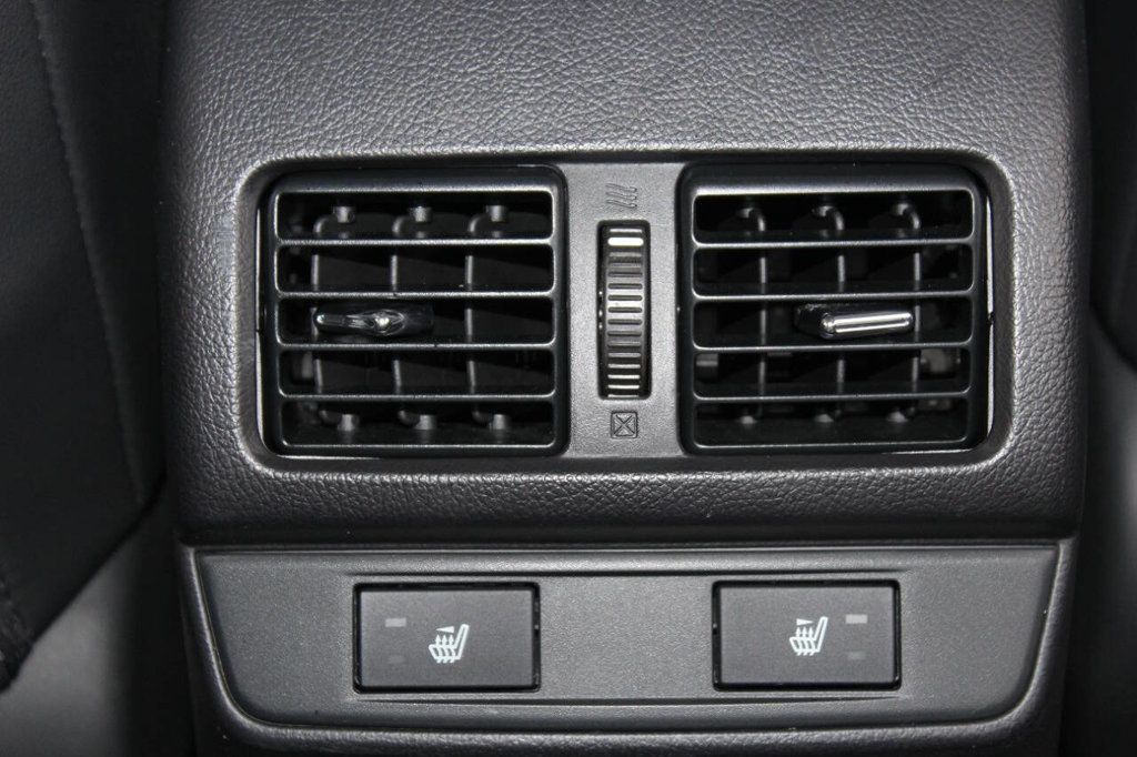 2015 Subaru Legacy 4dr Sedan 2.5i Limited PZEV - 22966020 - 29