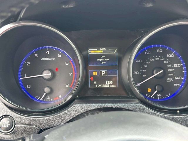 2015 Subaru Legacy 4dr Sedan 2.5i Premium - 23052212 - 30