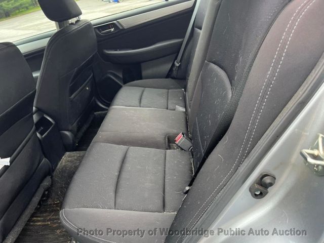 2015 Subaru Legacy 4dr Sedan 2.5i Premium PZEV - 23033118 - 10