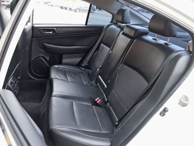 2015 Subaru Legacy 4dr Sedan 3.6R Limited - 22982773 - 19