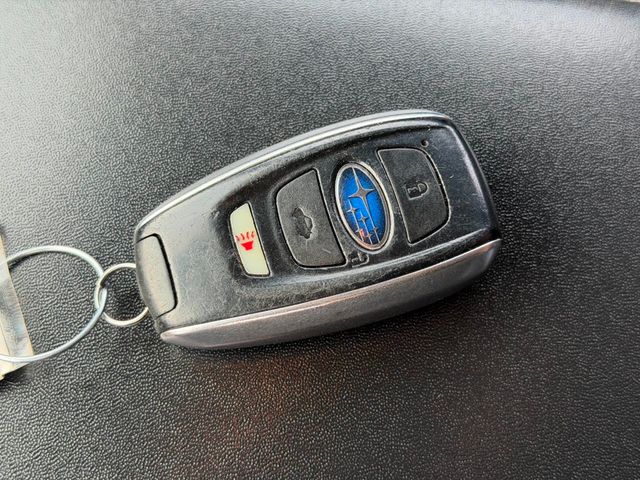 2015 Subaru Legacy 4dr Sedan 3.6R Limited - 23005203 - 46