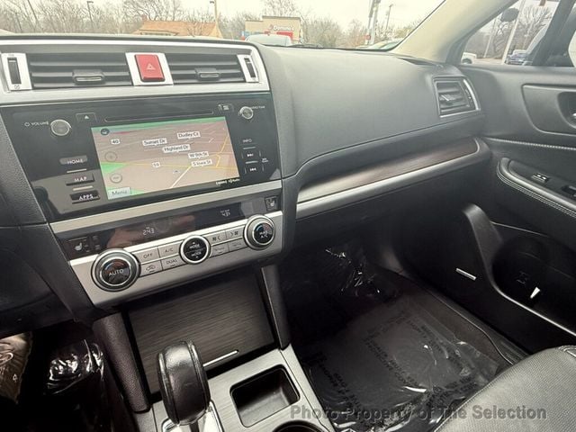 2015 Subaru Legacy SEDAN 2.5i LIMITED W/MOONROOF PACKAGE & NAVIGATION - 22986023 - 32