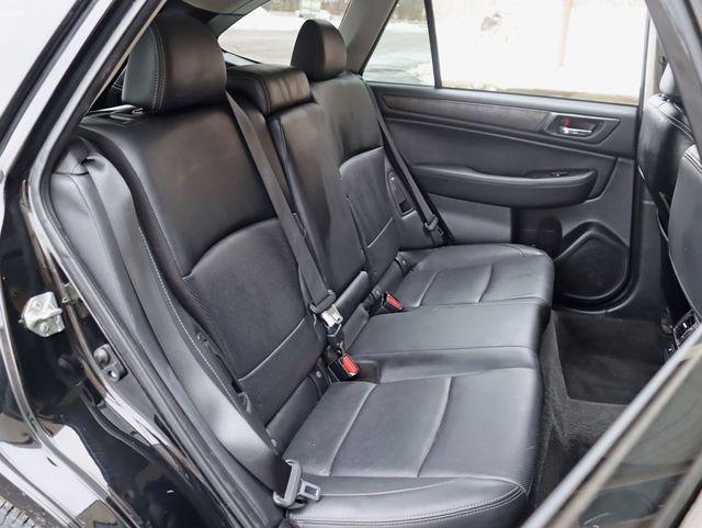 2015 Subaru Outback 2.5i Limited AWD Wagon Moonroof Keyless Remote Start Navigation - 22956164 - 22