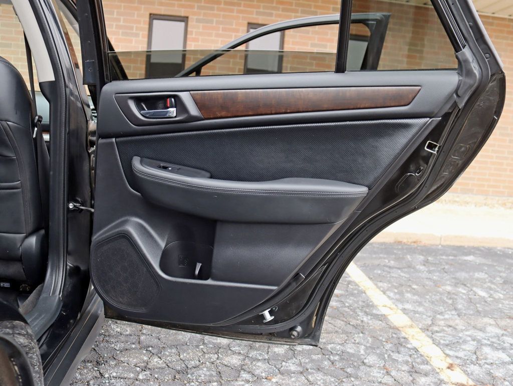 2015 Subaru Outback 2.5i Limited AWD Wagon Moonroof Keyless Remote Start Navigation - 22956164 - 28