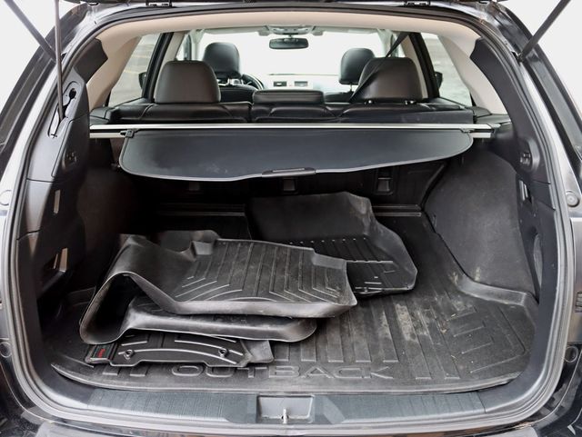 2015 Subaru Outback 2.5i Limited AWD Wagon Moonroof Keyless Remote Start Navigation - 22956164 - 29