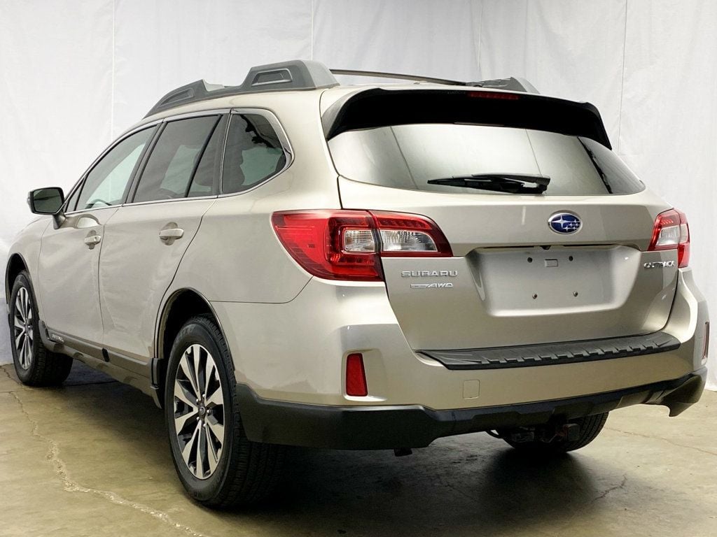 2015 Subaru Outback 4dr Wagon 2.5i Limited - 22659079 - 13