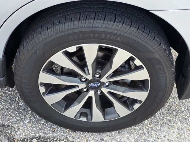 2015 Subaru Outback 4dr Wagon 2.5i Limited PZEV - 23035544 - 35