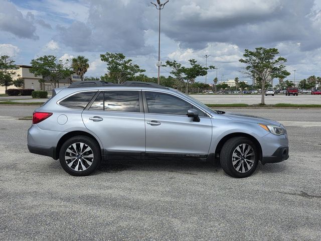 2015 Subaru Outback 4dr Wagon 2.5i Limited PZEV - 23035544 - 36