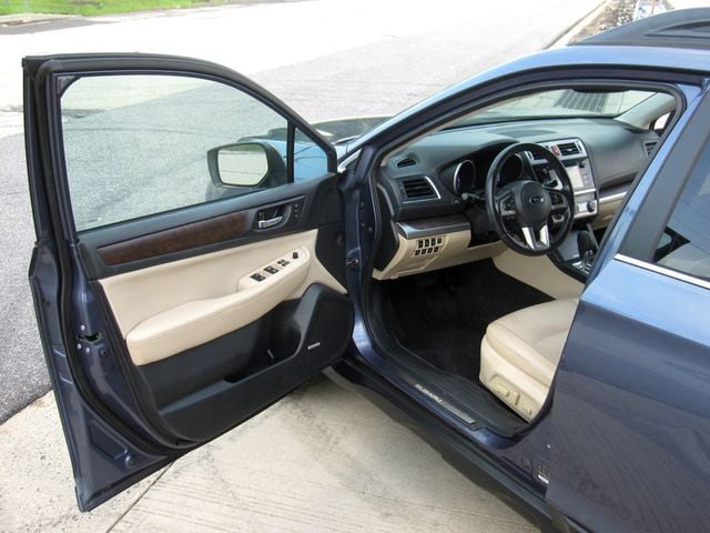 2015 Subaru Outback 4dr Wagon 2.5i Limited PZEV - 22886746 - 15