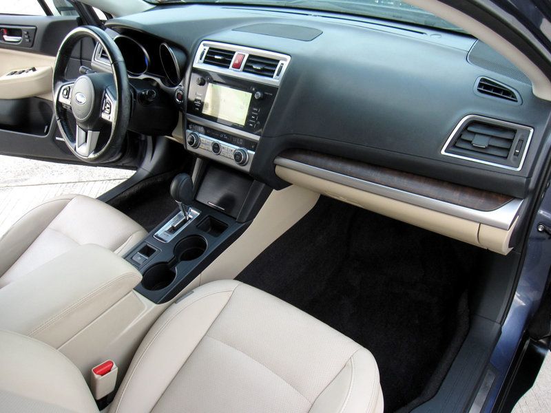 2015 Subaru Outback 2.5i Limited photo 24