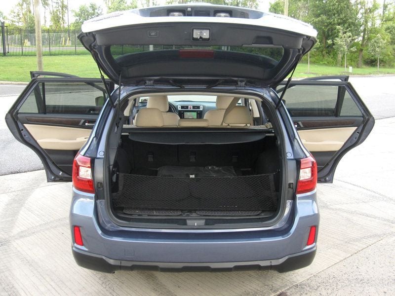 2015 Subaru Outback 2.5i Limited photo 31