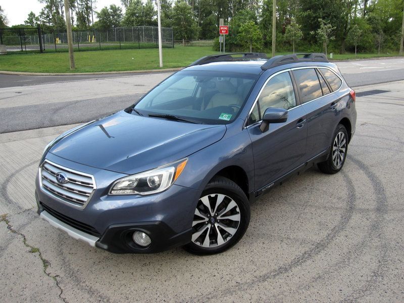 2015 Subaru Outback 2.5i Limited photo 2