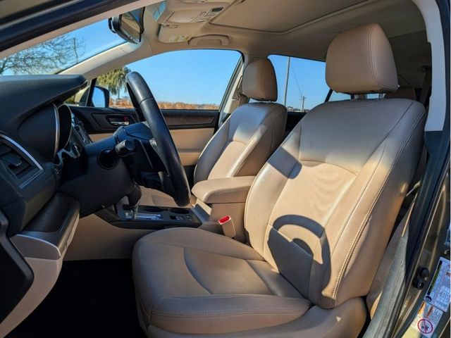 2015 Subaru Outback 4dr Wagon 2.5i Limited PZEV - 22983173 - 13