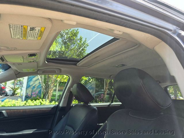 2015 Subaru Outback 4dr Wagon 2.5i Limited PZEV - 23052601 - 15