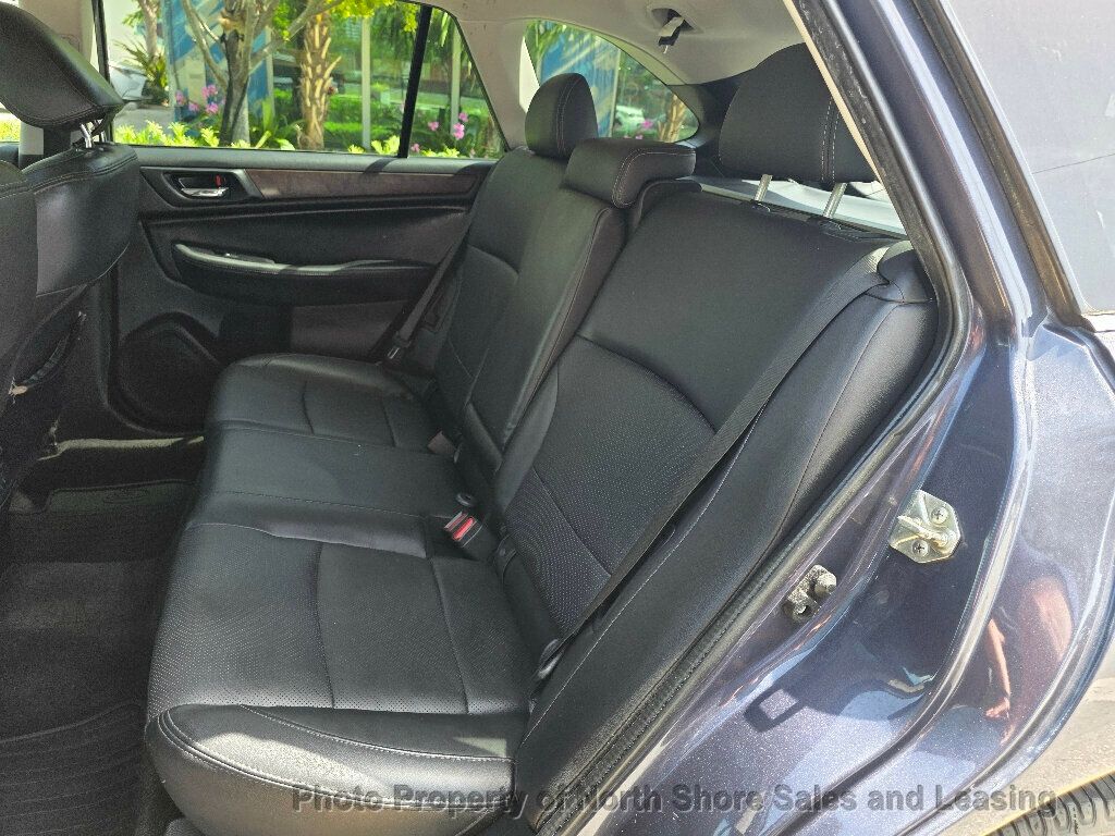 2015 Subaru Outback 4dr Wagon 2.5i Limited PZEV - 23052601 - 17