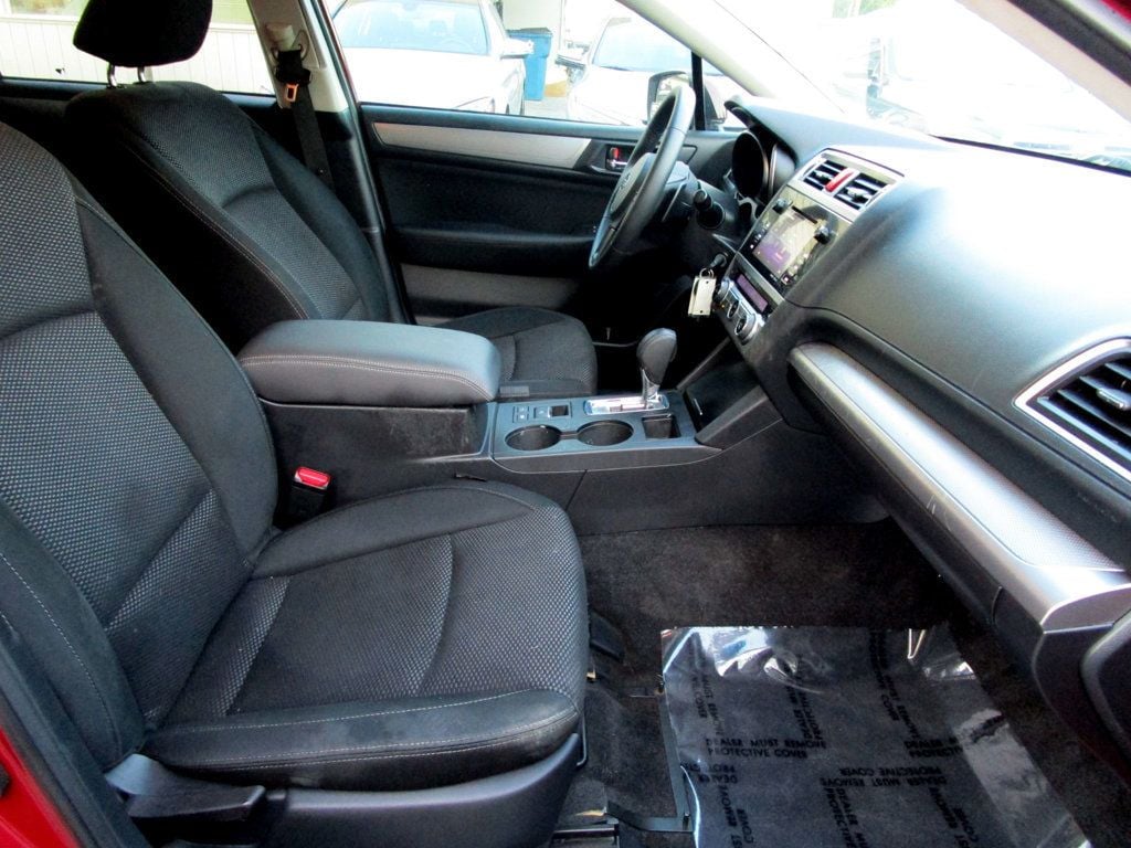 2015 Subaru Outback 4dr Wagon 2.5i Premium - 23078294 - 12