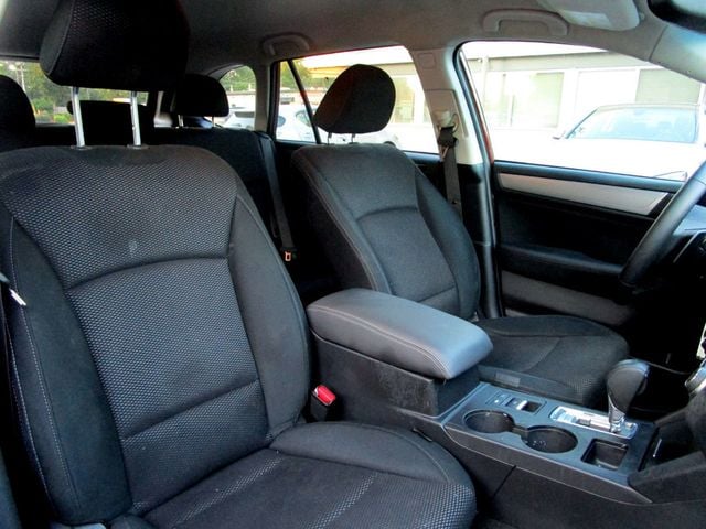 2015 Subaru Outback 4dr Wagon 2.5i Premium - 23078294 - 14