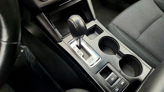 2015 Subaru Outback 4dr Wagon 2.5i Premium PZEV - 22968970 - 19