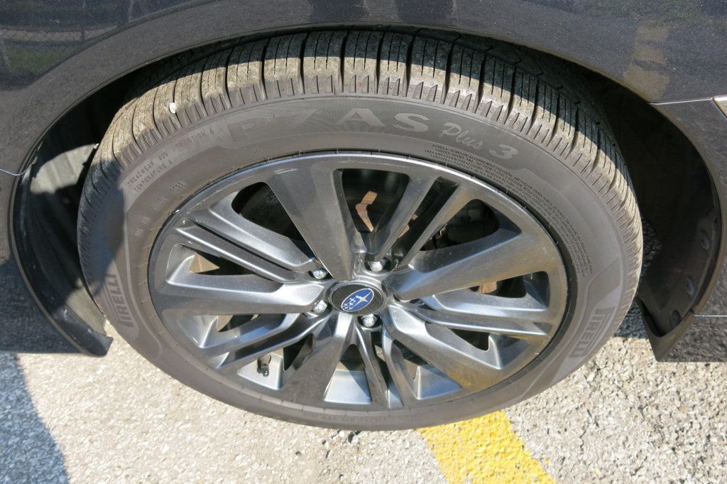 2015 Subaru WRX 4dr Sedan CVT Premium - 22779721 - 31