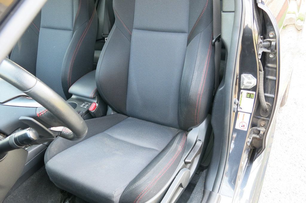 2015 Subaru WRX 4dr Sedan CVT Premium - 22779721 - 40