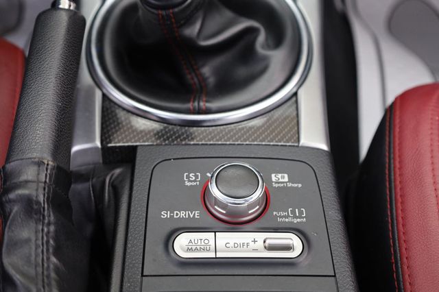 2015 Subaru WRX STI Limited - 23022803 - 43